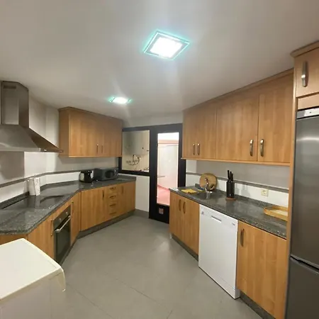 Edificio San Pedro Apartment *